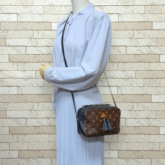 LOUIS VUITTON Black Monogram Shoulder Bag - Picture 2 of 11